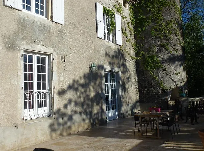 ベッド・アンド・ブレックファスト Chateau De Mauras