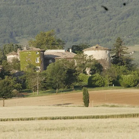 Bed & Breakfast Chateau De Mauras