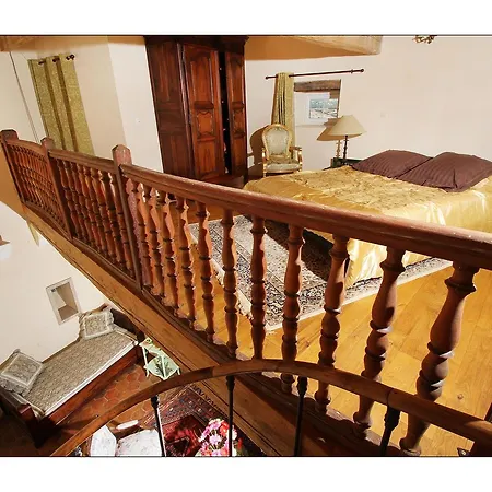 Bed & Breakfast Chateau De Mauras Chomerac
